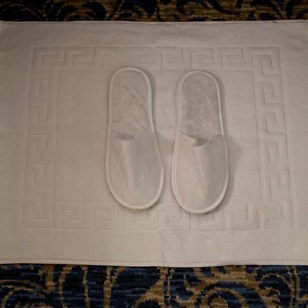Rehana Plaza Hotel Le Caire Extérieur photo A bath mat