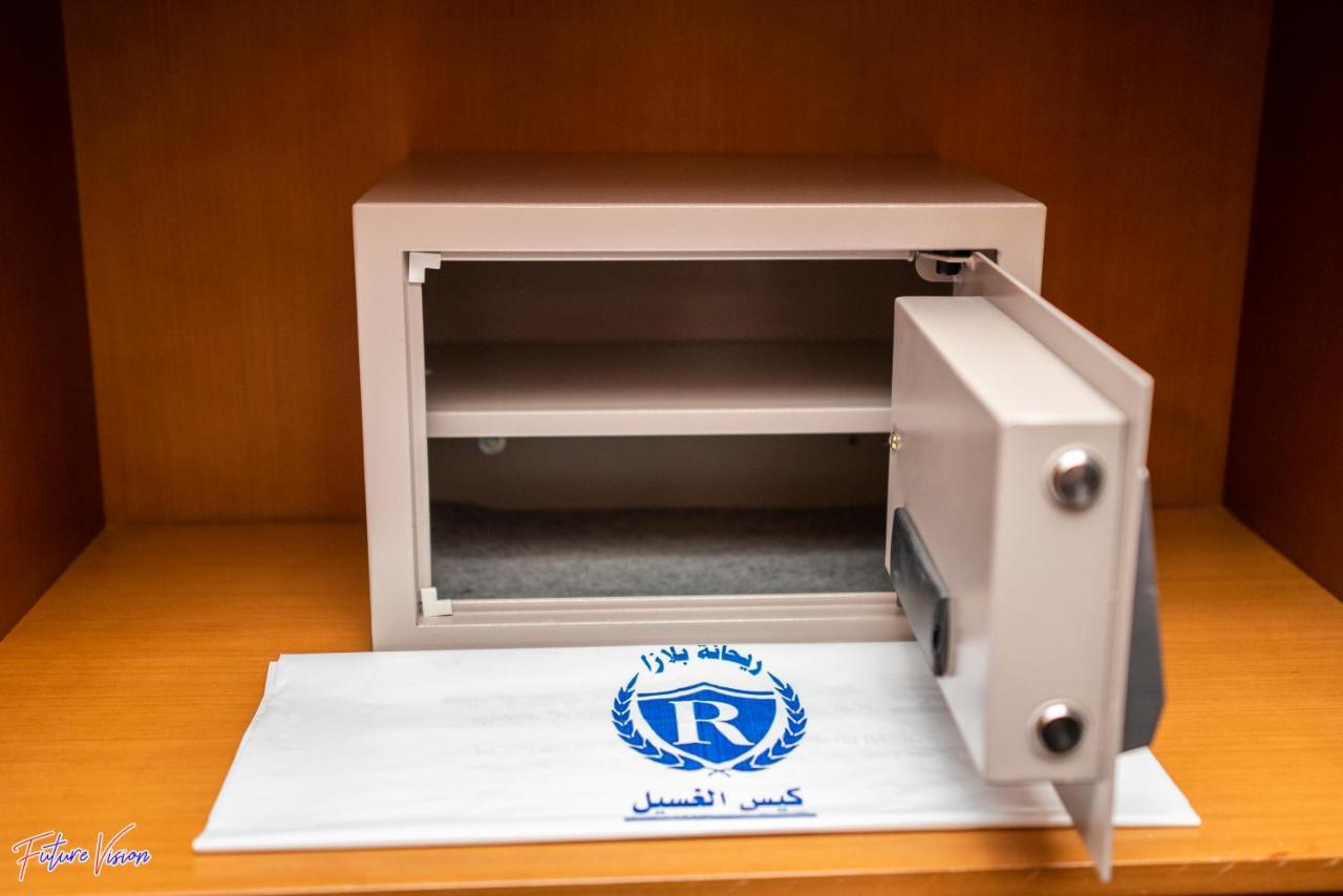 Rehana Plaza Hotel Le Caire Extérieur photo A safe