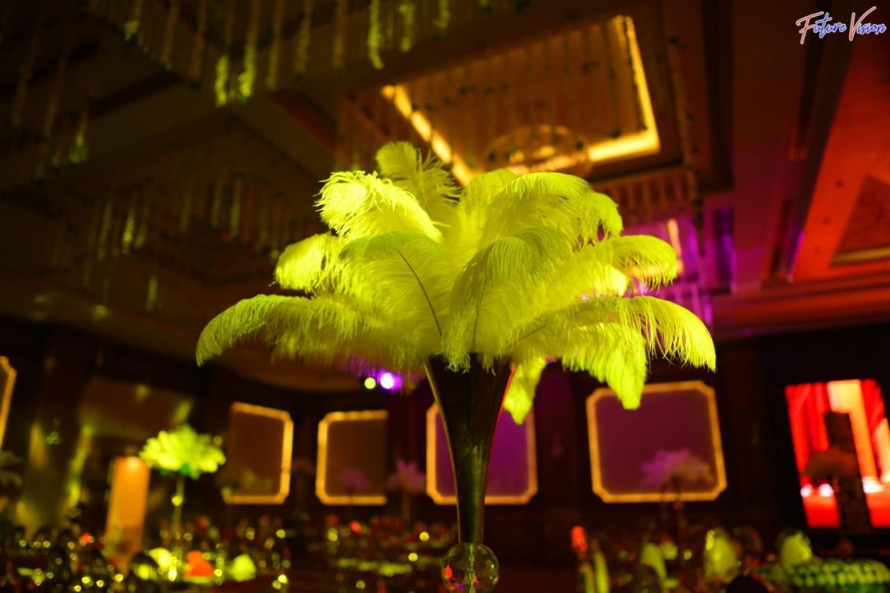 Rehana Plaza Hotel Le Caire Extérieur photo The interior of the nightclub