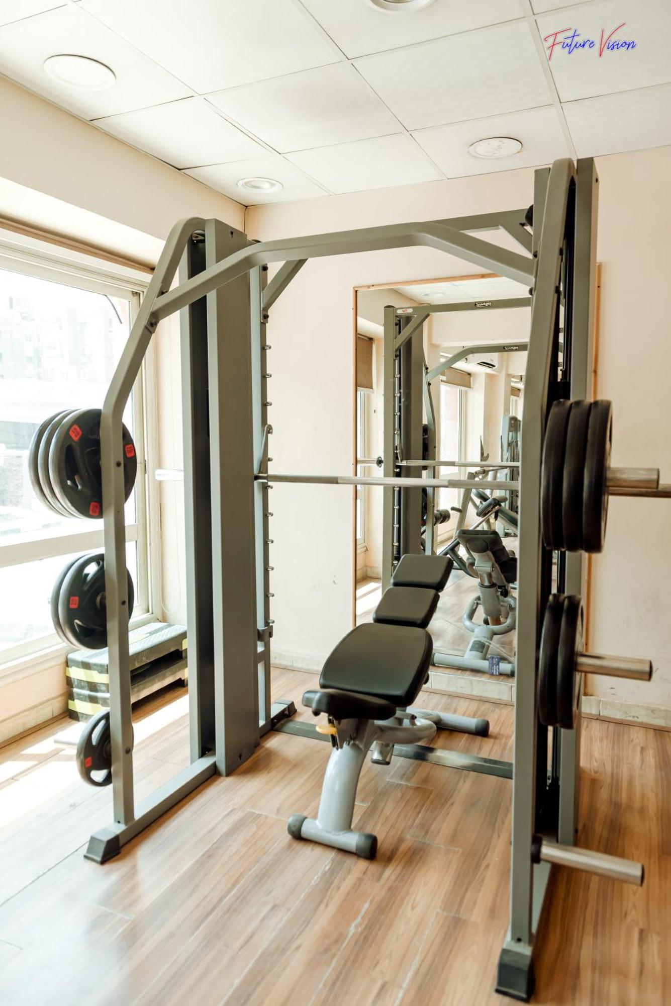 Rehana Plaza Hotel Le Caire Extérieur photo A Smith machine