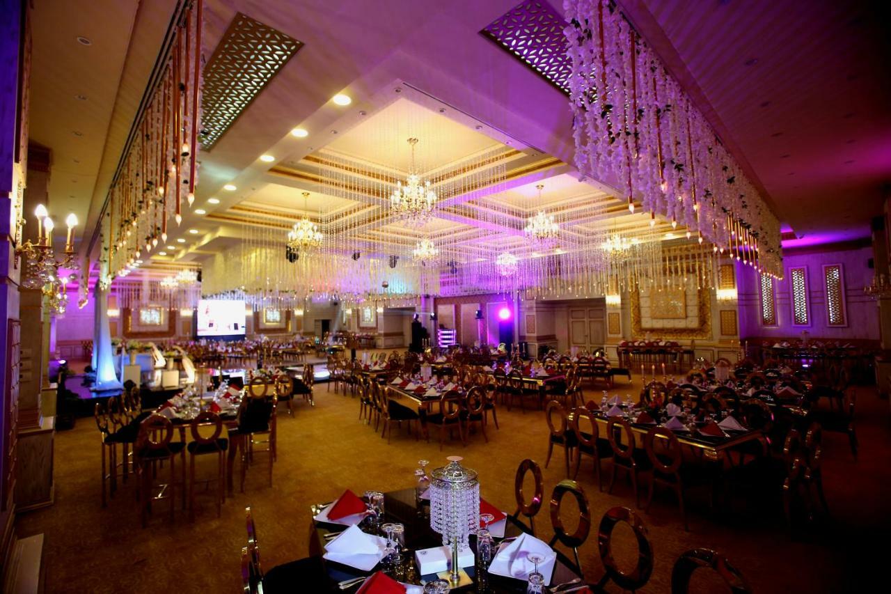Rehana Plaza Hotel Le Caire Extérieur photo The 2011 awards ceremony