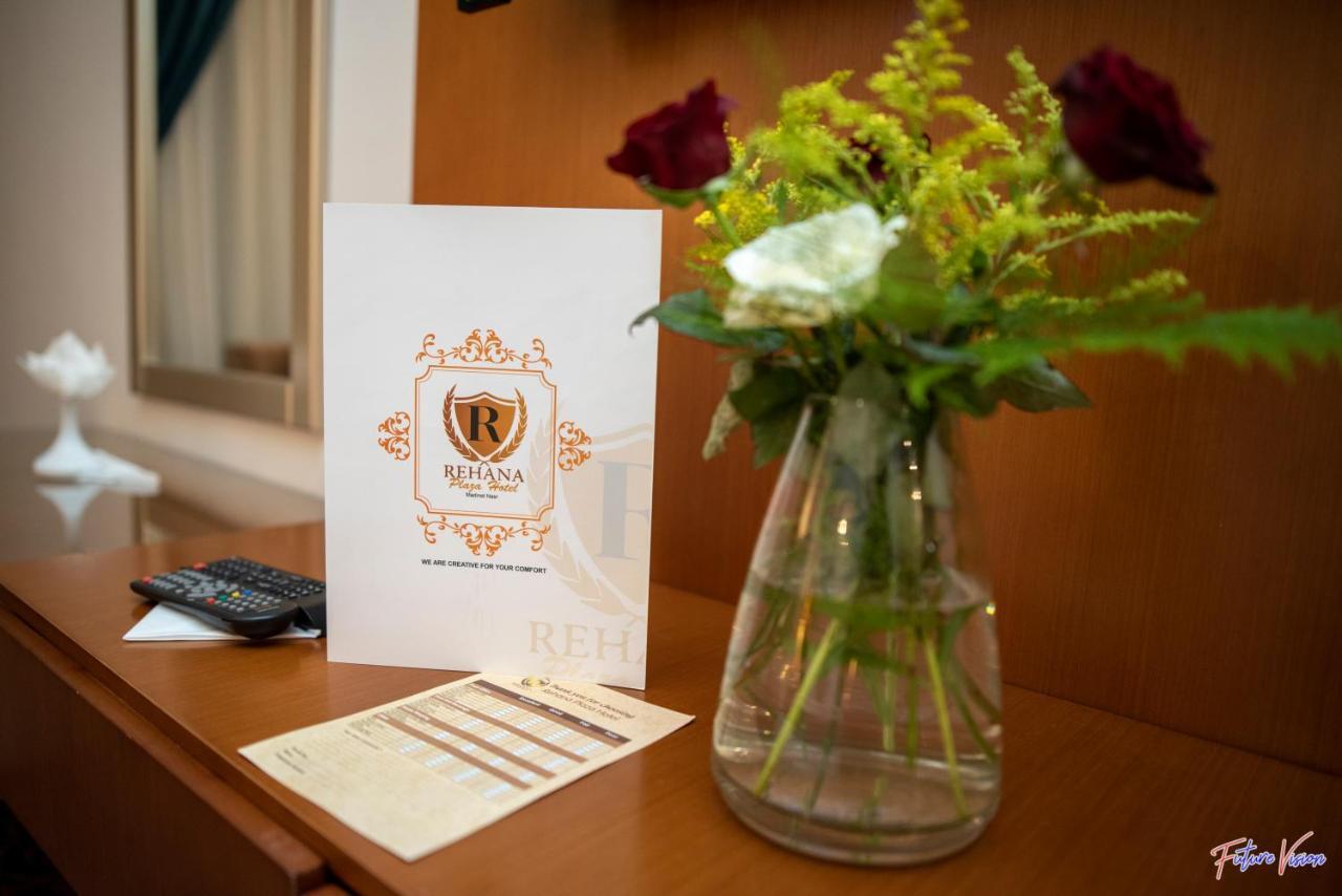 Rehana Plaza Hotel Le Caire Extérieur photo Room service menu